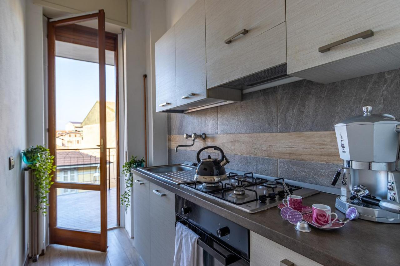 Blue Wave Apartment Arona - Lago Maggiore Exterior photo