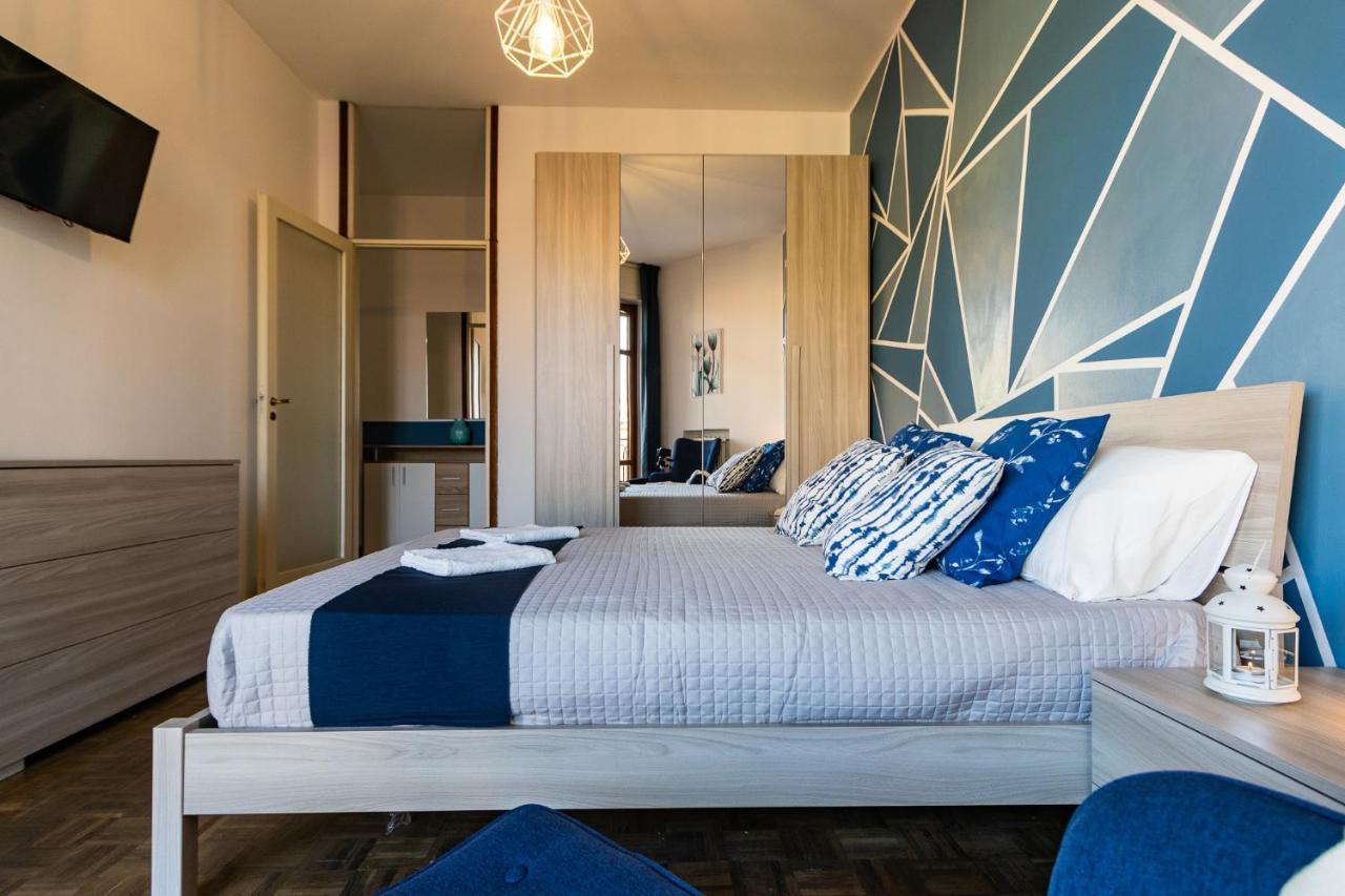 Blue Wave Apartment Arona - Lago Maggiore Exterior photo