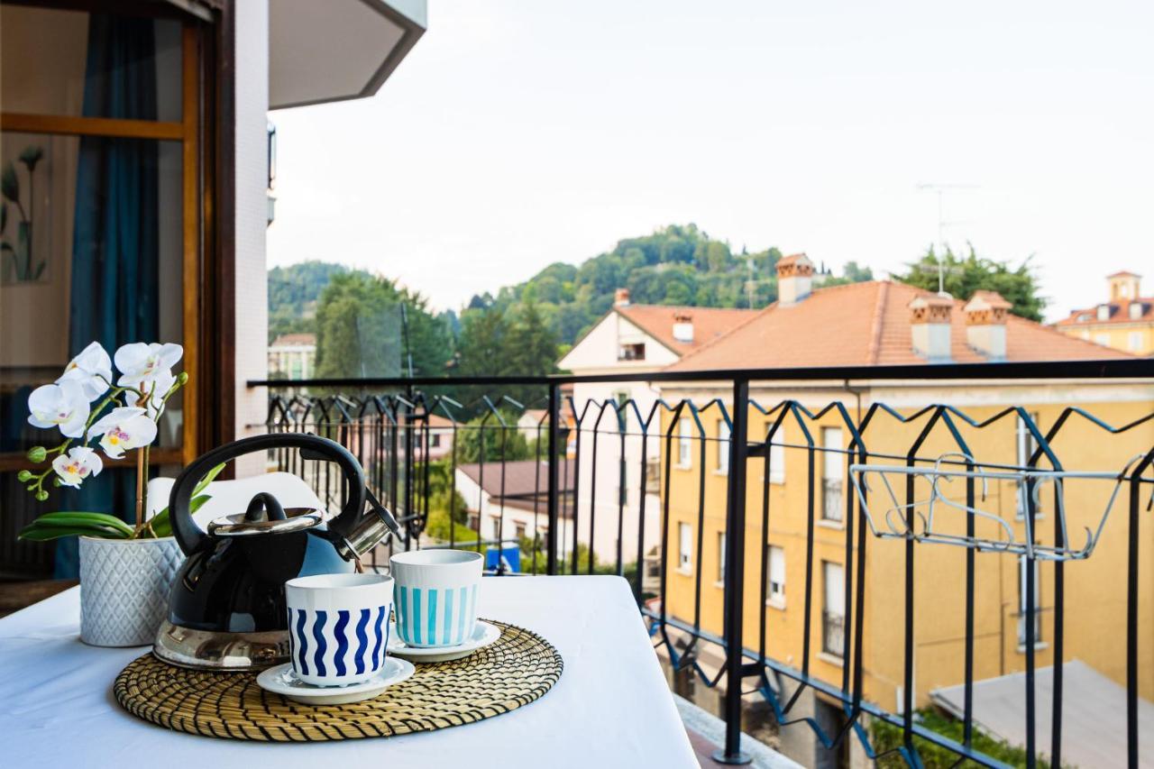 Blue Wave Apartment Arona - Lago Maggiore Exterior photo